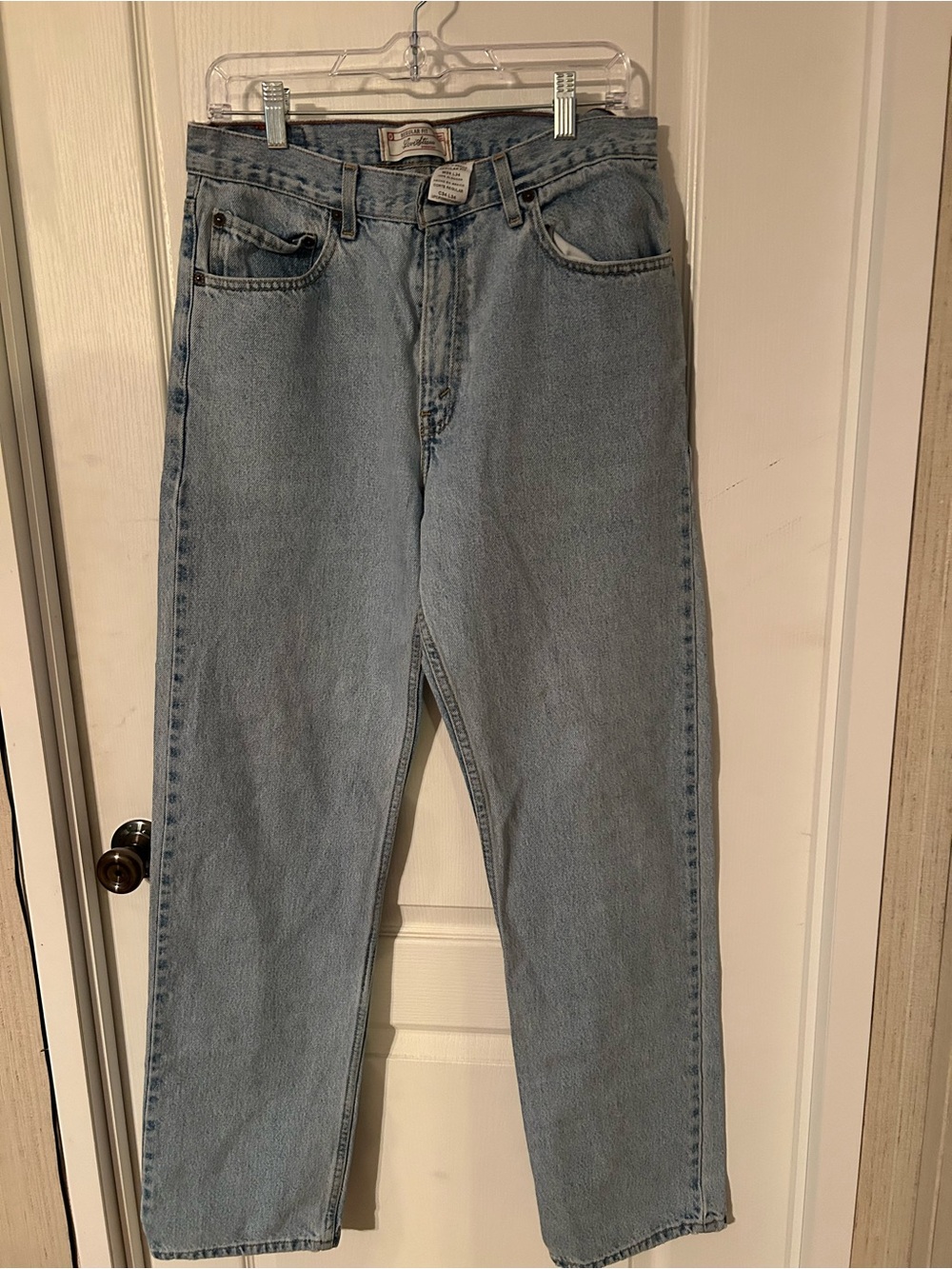 Levi's Light Blue Relaxed Fit Men's Jeans